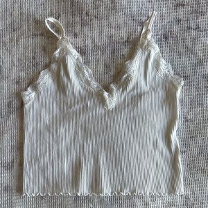 Pull & Bear Lace-Trim Ribbed Cami